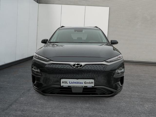 Hyundai KONA Electro (100kW) STYLE Stoff-Ledersitze, Navigations- & Assistenzpaket 