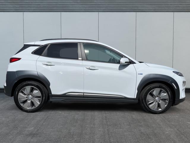 Hyundai / KONA / / / / 