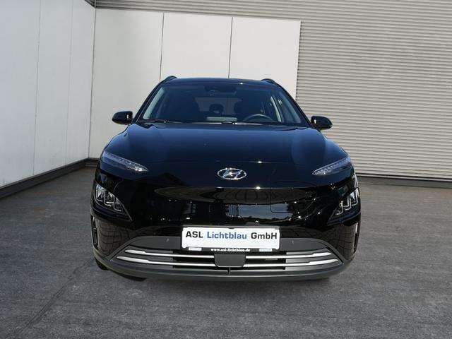 Hyundai KONA Elektro (100kW) TREND-Paket Navigationspaket (ohne 11kW OBC) 