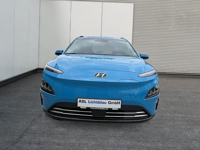 Hyundai KONA Elektro (100kW) TREND 11kW OBC und Navigationspaket 