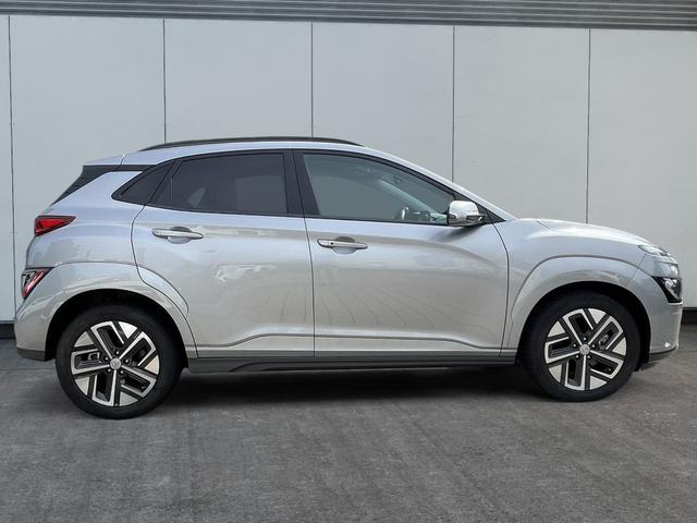 Hyundai KONA Elektro (100kW) TREND inkl. Navigationspaket 