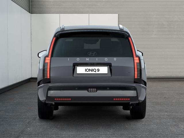 Hyundai IONIQ 9 6-Sitzer 110 kWh 4WD UNIQ Panorama-Glas-Schiebedach & Relax-Paket 