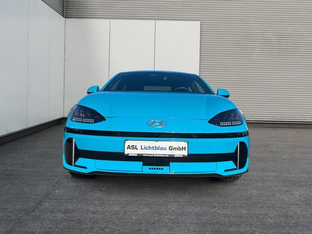 Hyundai / IONIQ 6 / Blau / / / 