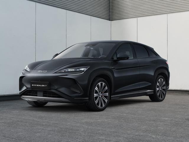 BYD Sealion 7 - Design Black Weeks befristet bis 30.11.2025
