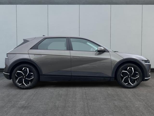 Hyundai / IONIQ 5 / Grau / / / 