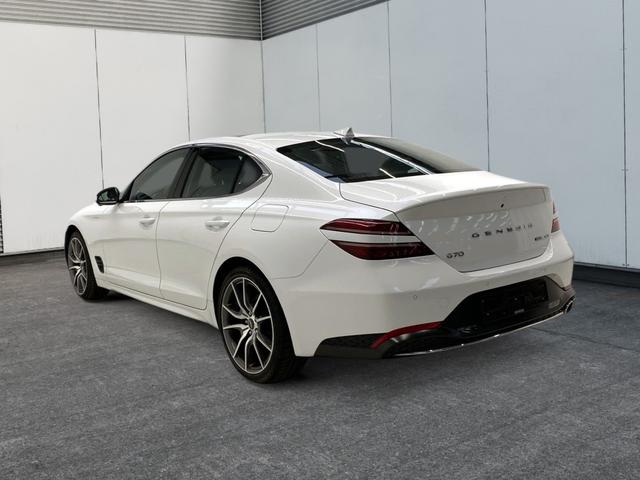 Genesis G70 2.2 D Luxury AWD Comfort Seat Pack & Lexicon Audio System 