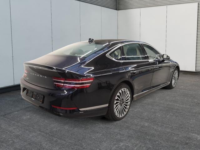 Genesis G80 Luxury Electrified Solar Roof Pack & Comfort Seat 