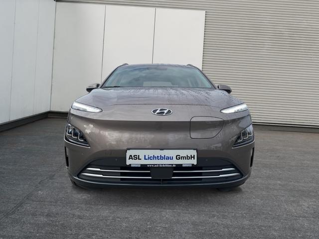 Hyundai / KONA / Beige / / / 