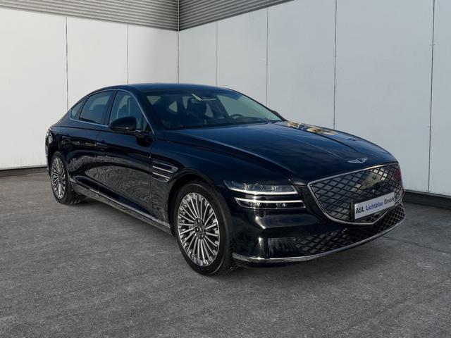 Genesis / G80 / Schwarz / / / 