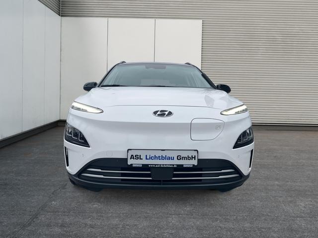 Hyundai / KONA / Wei&szlig; / / / 