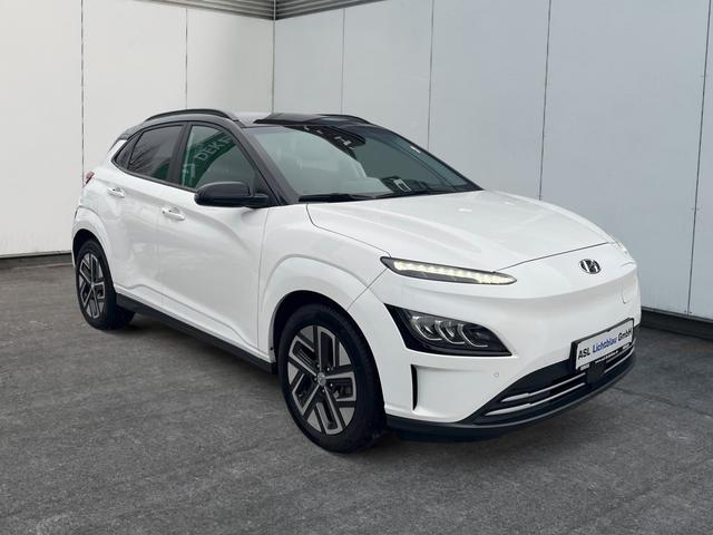 Hyundai / KONA / Wei&szlig; / / / 