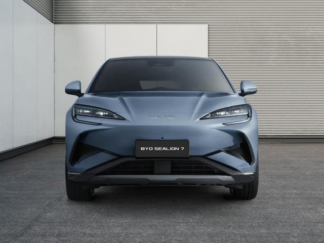 BYD Sealion 7 Design Bis zu 6000&euro; E-Auto F&ouml;rderung zus&auml;tzlich! 