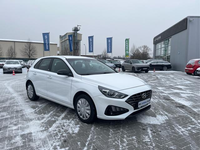 Hyundai / i30 / Wei&szlig; / / / 