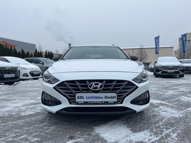 Hyundai / i30 / Wei&szlig; / / / 