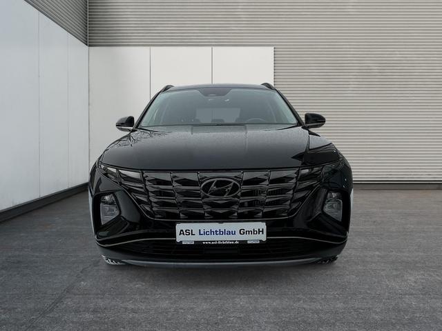 Hyundai TUCSON 1.6 GDI Turbo M/T 2WD SELECT LED-Grilldesign-& Funktions-Paket, Navigations-Paket 