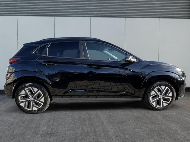 Hyundai KONA Elektro (150kW) TREND Navigations-Paket 