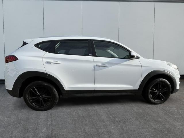 Hyundai TUCSON FL 1.6 GDi M/T 2WD TREND Navi 