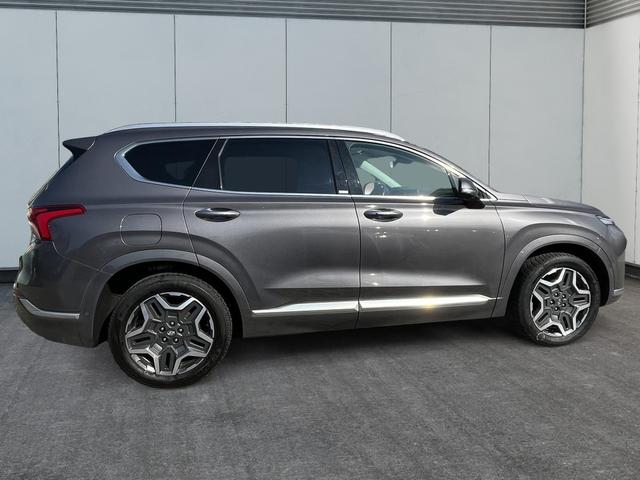 Hyundai SANTA FE Plug-in-Hybrid 1.6 T-GDi 4WD 6AT SIGNATURE 