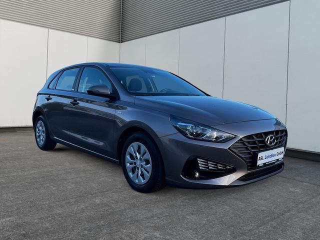 Hyundai i30 1.0 Turbo M/T (48V) SELECT Funktionspaket 