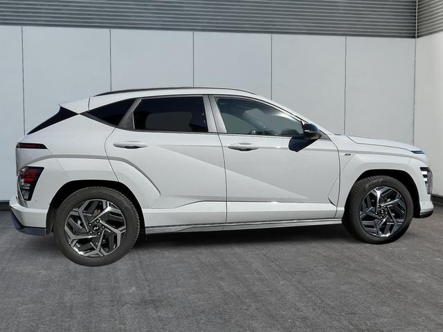 Hyundai KONA SX2 HEV 1.6 GDI DCT 2WD N LINE Ultimate-Paket, Glasschiebedach & BOSE Soundsystem 