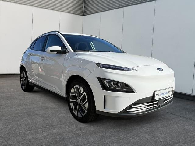 Hyundai KONA Elektro (150kW) TREND Navigations-Paket 