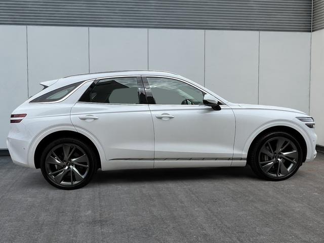 Genesis GV70 2.5 T Luxus AWD Komfort-Paket & Panoramadach 