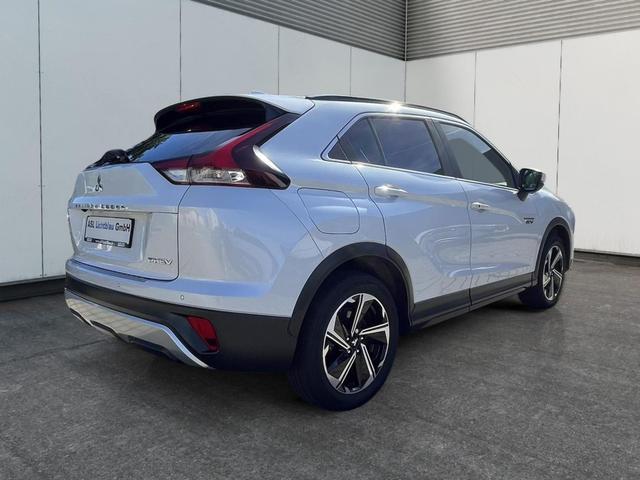 Mitsubishi Eclipse Cross 2.4 MIVEC Hybrid INTRO INT 