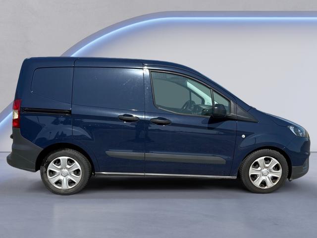 Ford / Transit Courier / / / / 
