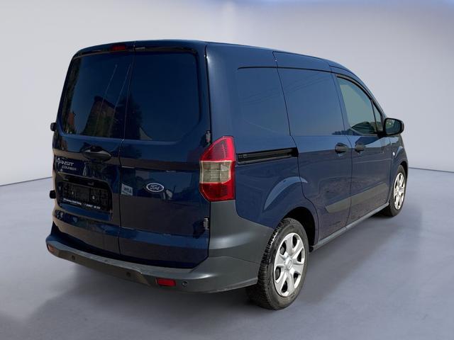 Ford / Transit Courier / / / / 