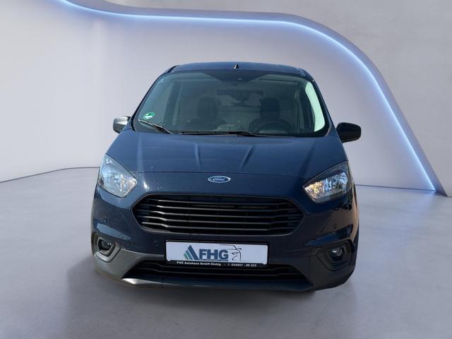 Ford / Transit Courier / / / / 