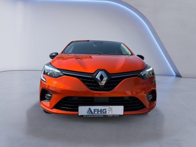 Renault / Clio / Orange / / / Clio V 1.0 TCe 90 Zen Ganzjahresbereifung