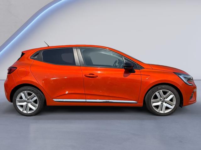 Renault / Clio / Orange / / / Clio V 1.0 TCe 90 Zen Ganzjahresbereifung