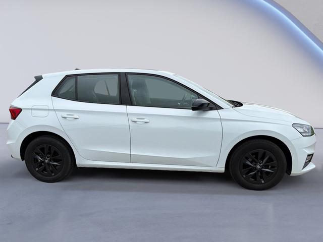 Skoda / Fabia / Wei&szlig; / / / Fabia 1.0 MPI Selection