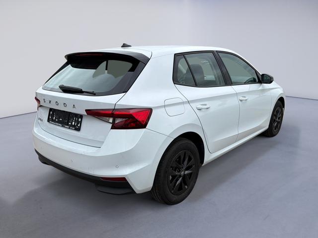 Skoda / Fabia / Wei&szlig; / / / Fabia 1.0 MPI Selection