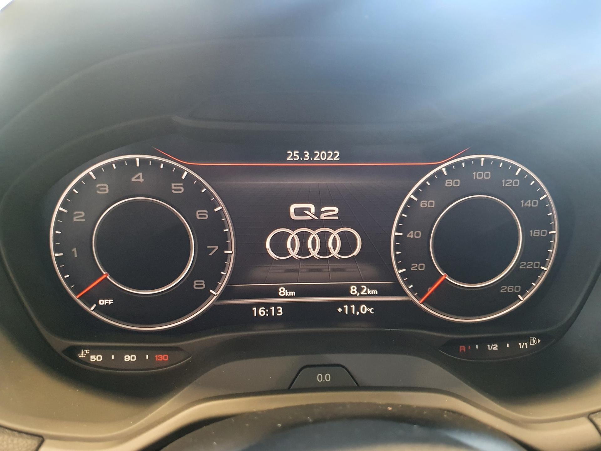 Audi Q2 35 TFSI S LINE LED NAVI KLIMA SOUNDSYSTEM in Essen