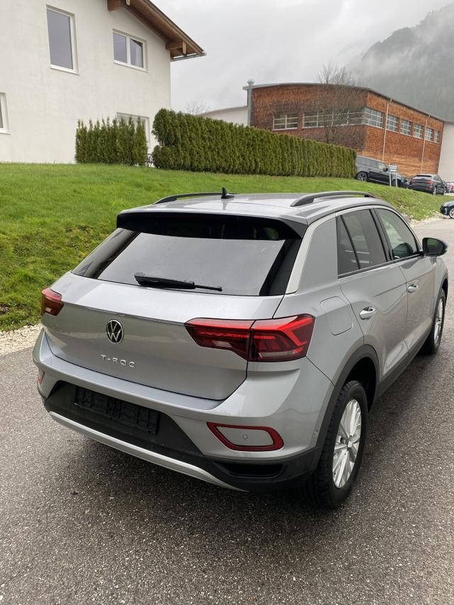 Volkswagen T-Roc Life 1,5 TSI ACT BlueMot.Tech Nav.LED ,DAB 