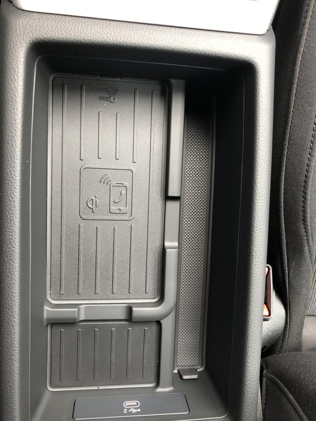 Audi A4 Avant 35 TDI S line line, SHZ,Nav, LED, el.Heckkl. ACC,5 J. Garantie 