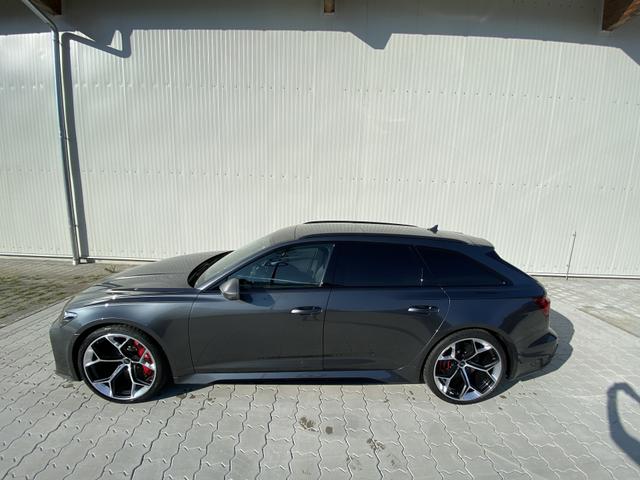 Audi RS6 Avant 4.0 quattro performance Keramik,22" LM,Pano,Standh.Matrix LED,B&O 