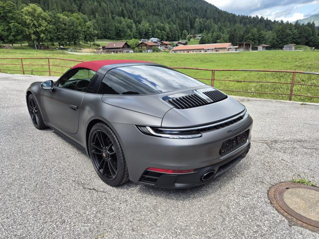 Porsche 911 Carrera 3.0 Targa 4 GTS,LED-Matrix ,Paket Carbon matt,BOSE® Surround 