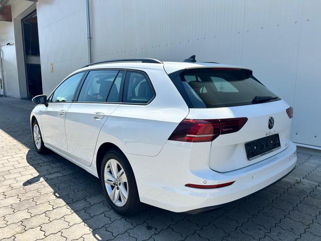 Volkswagen Golf VIII 1.5 eTSI DSG,PDC,LHZ,SHZ,ACC,R-Cam,App-Con 