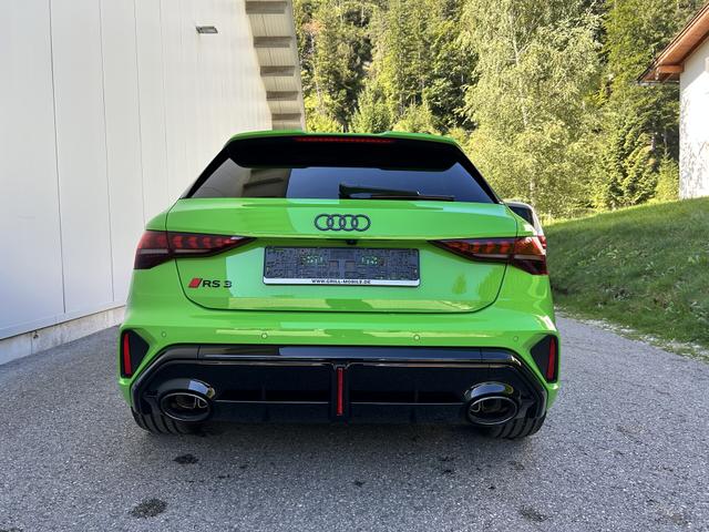 Audi RS3 2.5 TFSI Sportback quattro, Sport AGA,ACC,Pano,Navi,5J.Gar. 
