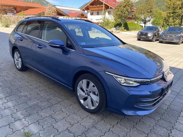 Volkswagen Golf - VIII 1.5 eTSI Style DSG,R-Cam,AppCon.,SHZ,LHZ,LED