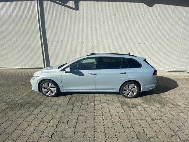 Volkswagen Golf VIII 1.5 eTSI Style DSG,R-Cam,AppCon.,SHZ,LHZ,LED 