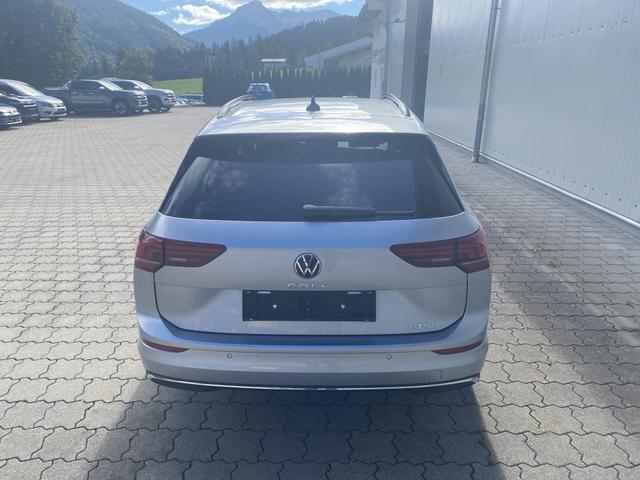 Volkswagen Golf VIII 1.5 eTSI Style DSG,R-Cam,AppCon.,SHZ,LHZ,LED 