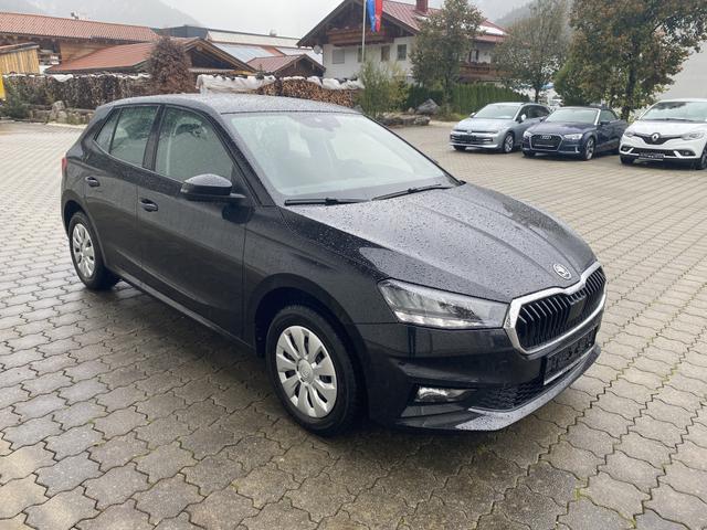 Skoda Fabia - 1.0 TSI Selection OPF,SHZ,Klima,Temp.