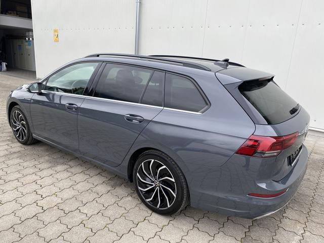 Volkswagen Golf VIII 1.5 eTSI Style OPF,ACC,LED,Navi,App.Con.8-fach 