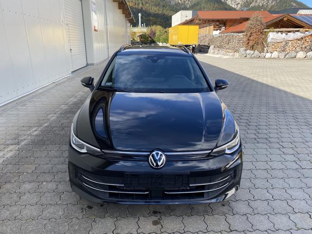Volkswagen Golf VIII 1.5 eTSI Style DSG,R-Cam,AppCon.,SHZ,LHZ,LED 