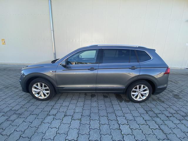 Volkswagen Tiguan Allspace 2.0 TSI DSG Highline 4Motion,Navi,ACC,8-fach,PDC vo+hi 