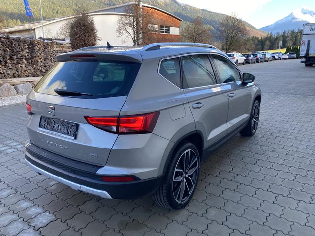 Seat Ateca 2.0 TDI Xcellence 4Drive, R-Cam,Navi,ACC Pano,8-fach,SHZ,AHK 