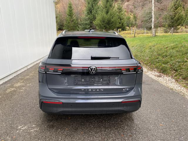 Volkswagen Tiguan 1.5 eTSI DSG Prime, ACC,IQ Light,LHZ,SHZ,AppCon.Navi 